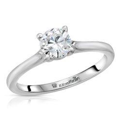 Round Cut Solitaire Engagement Ring